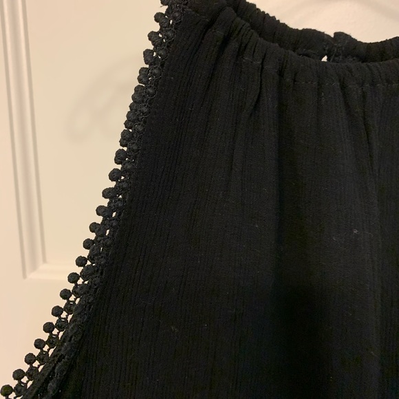 H&M Sleeveless Top - Picture 3 of 4